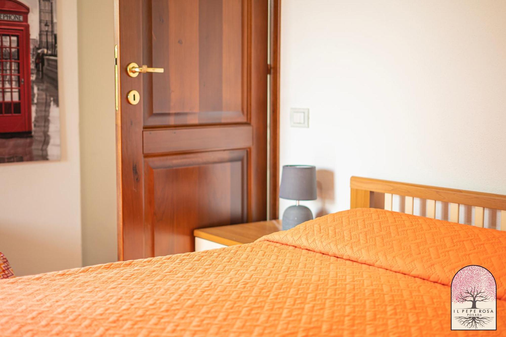 Il Pepe Rosa Bed & Breakfast Posada  Exterior foto